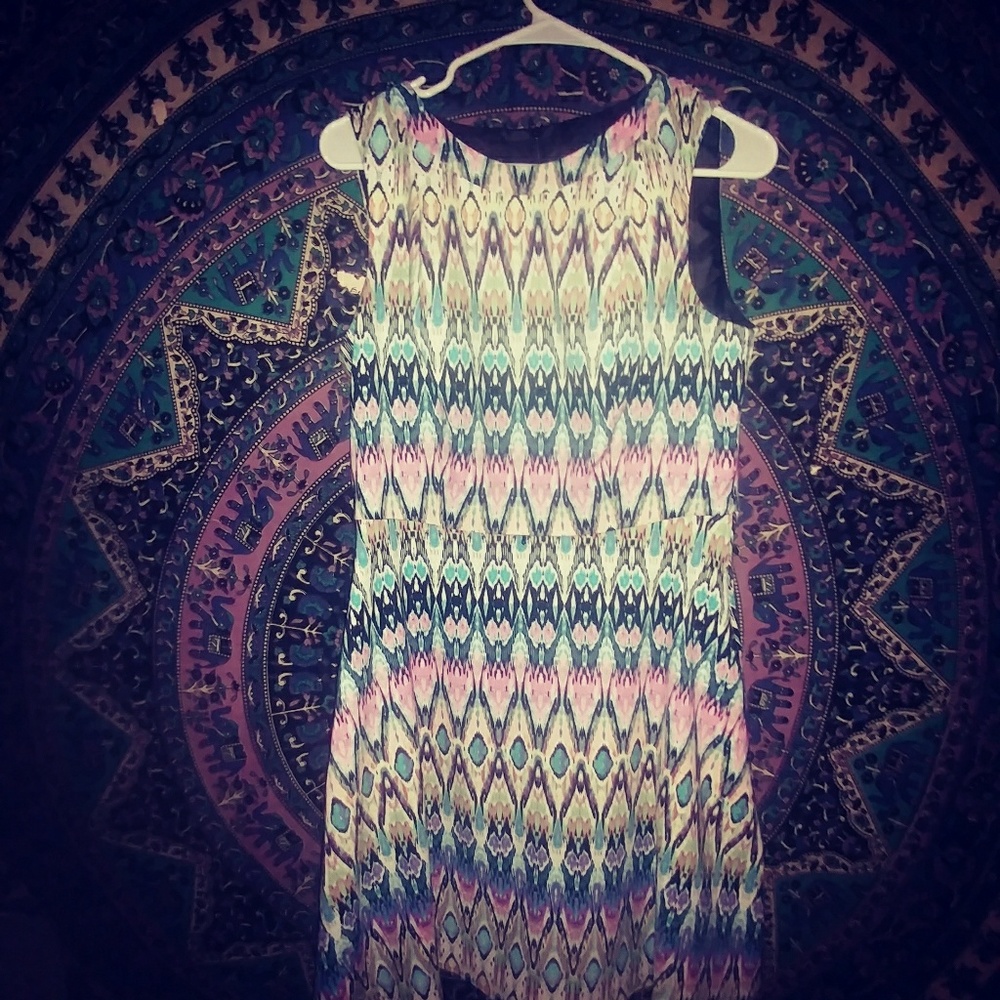 AB Studio Size 10 colorful Ikat pattern dress